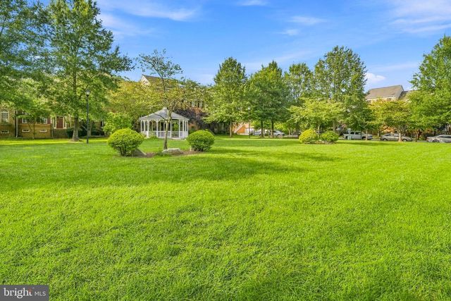 22208 FAIR GARDEN LN, Clarksburg, MD 20871