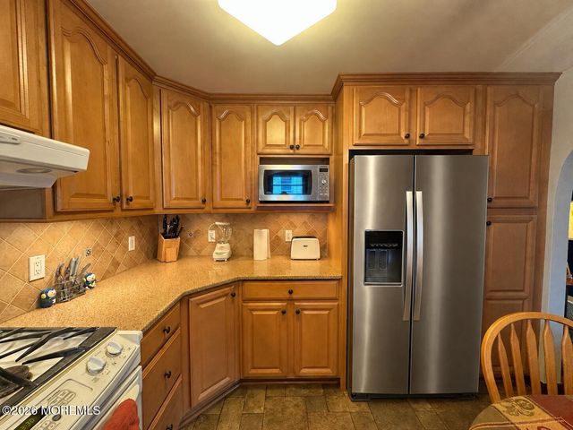 24 Exton Street, South River, NJ 08882