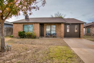 3321 Ridgemar Dr, San Angelo, TX 76903