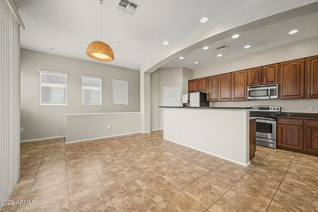 15240 N 142ND Avenue 2039, Surprise, AZ 85379
