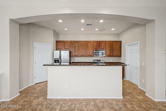 15240 N 142ND Avenue 2039, Surprise, AZ 85379