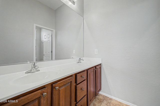 15240 N 142ND Avenue 2039, Surprise, AZ 85379
