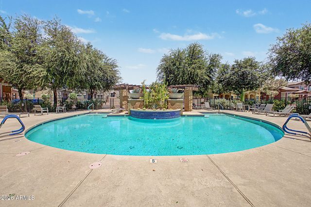 15240 N 142ND Avenue 2039, Surprise, AZ 85379