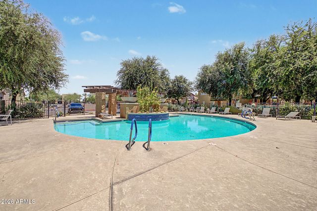 15240 N 142ND Avenue 2039, Surprise, AZ 85379