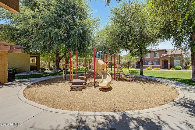 15240 N 142ND Avenue 2039, Surprise, AZ 85379