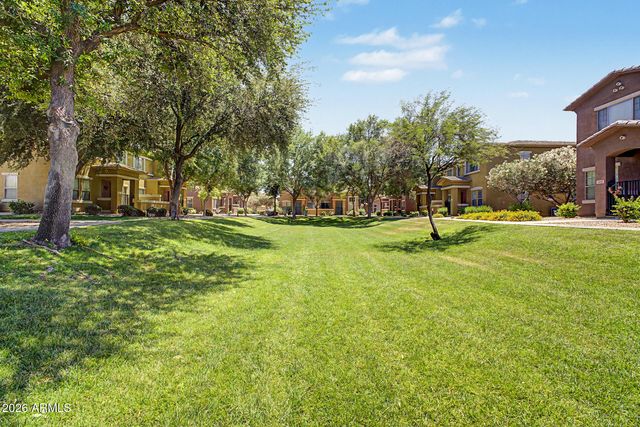 15240 N 142ND Avenue 2039, Surprise, AZ 85379