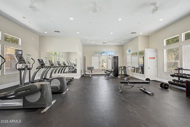 15240 N 142ND Avenue 2039, Surprise, AZ 85379