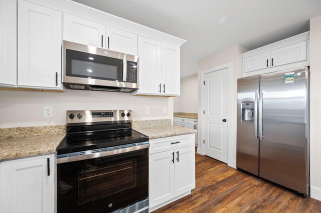 94 Galloway Airport Road, Dunlap, TN 37327