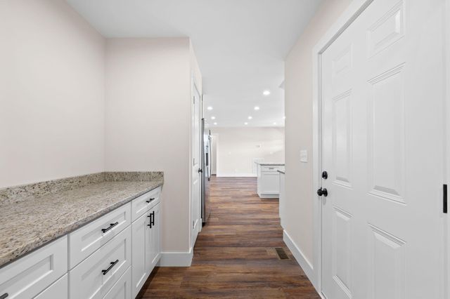 94 Galloway Airport Road, Dunlap, TN 37327