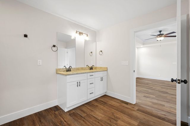 94 Galloway Airport Road, Dunlap, TN 37327