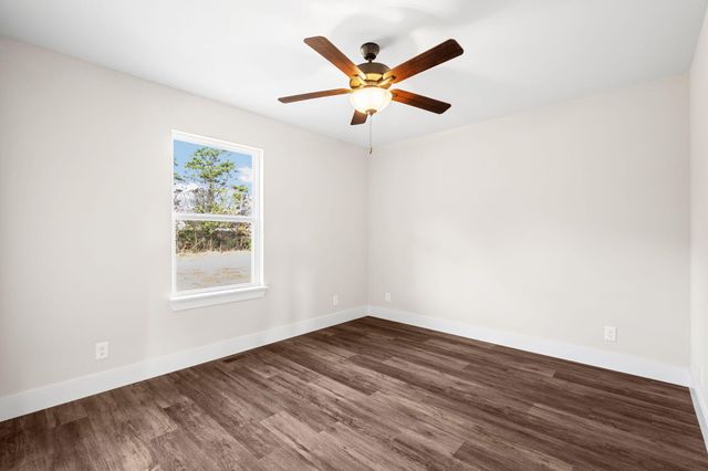 94 Galloway Airport Road, Dunlap, TN 37327