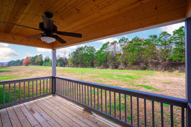 94 Galloway Airport Road, Dunlap, TN 37327