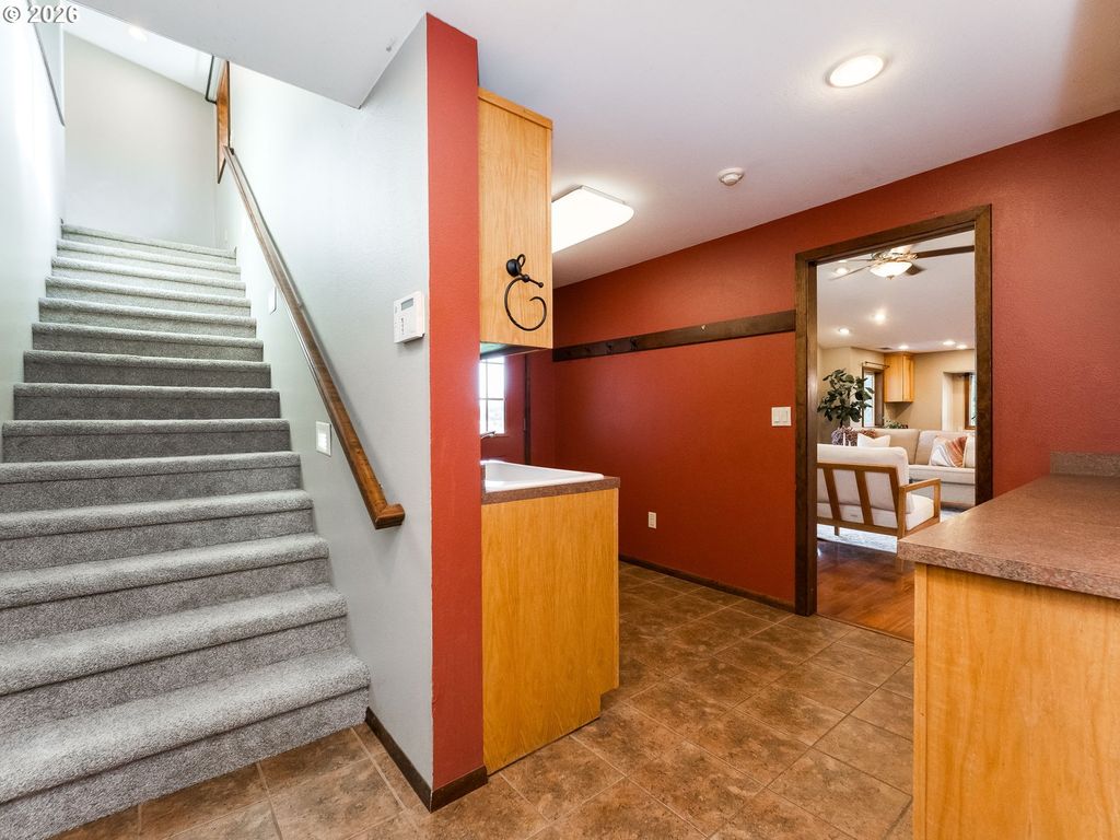 Image 30 of property listing at 2960 HILL Rd, Mc Minnville, OR 97128