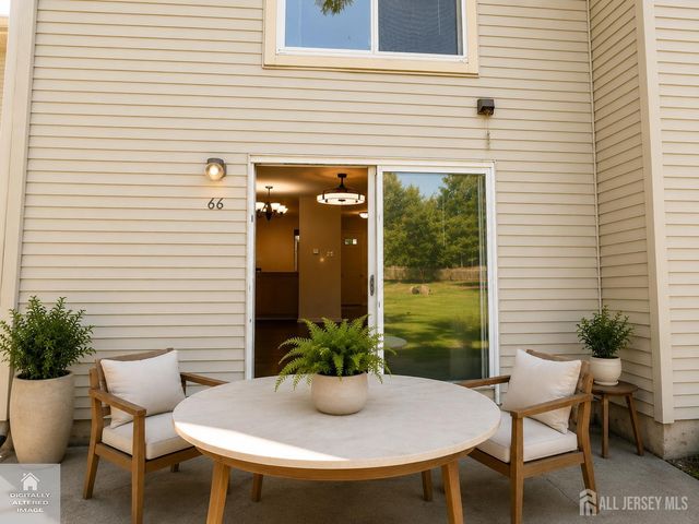 66 Chatham Court, East Windsor, NJ 08520