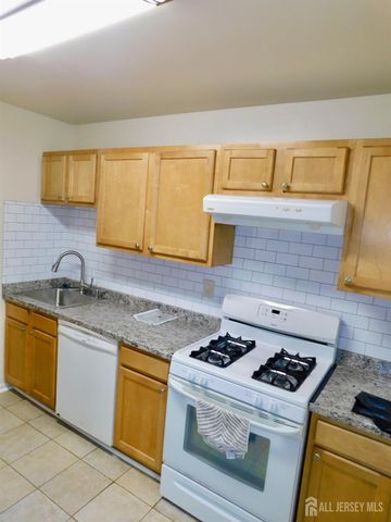66 Chatham Court, East Windsor, NJ 08520