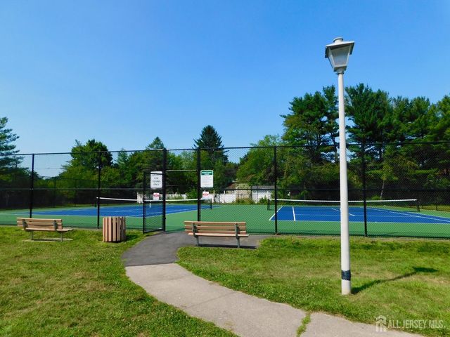 66 Chatham Court, East Windsor, NJ 08520