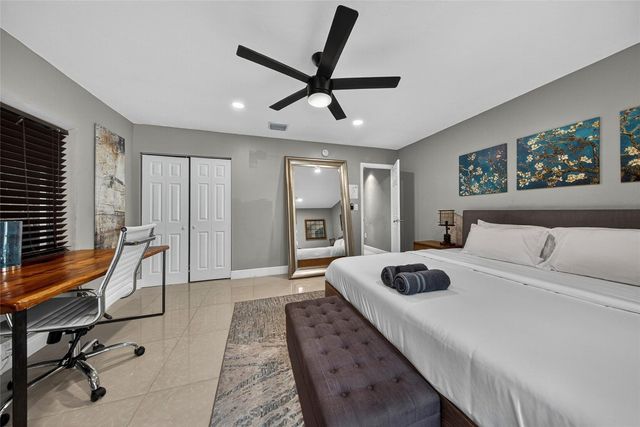 1210 NE 16th Avenue, Fort Lauderdale, FL 33304