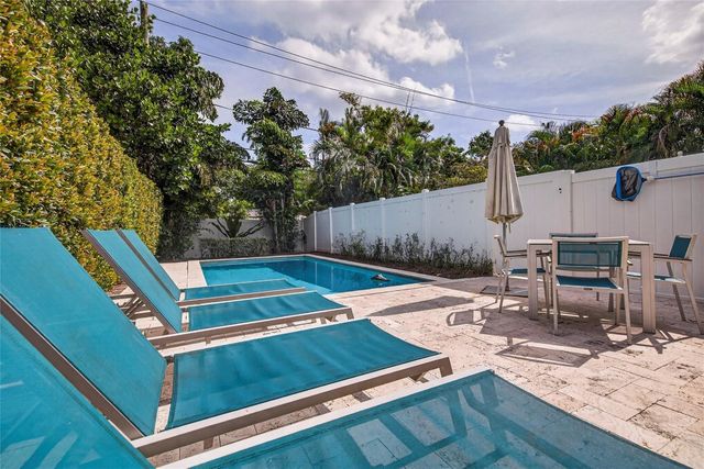 1210 NE 16th Avenue, Fort Lauderdale, FL 33304