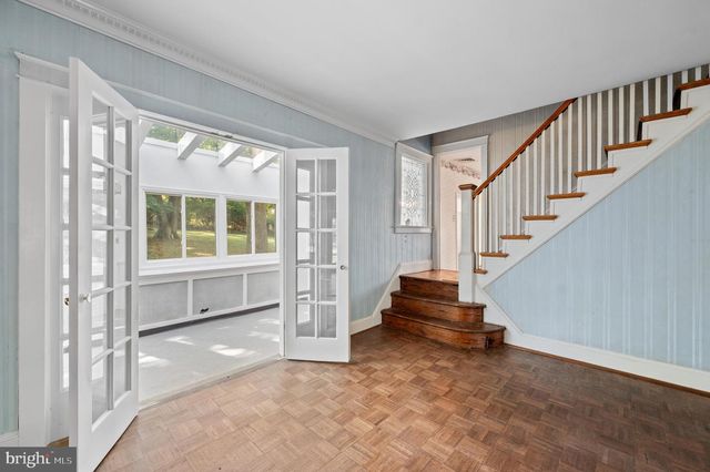 412 N ROLLING RD, Springfield, PA 19064