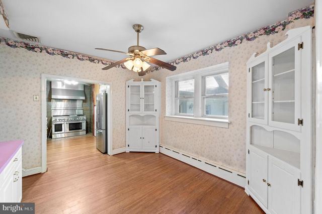 412 N ROLLING RD, Springfield, PA 19064