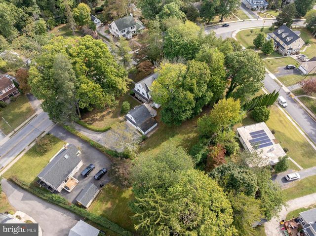 412 N ROLLING RD, Springfield, PA 19064