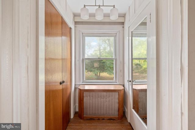 412 N ROLLING RD, Springfield, PA 19064