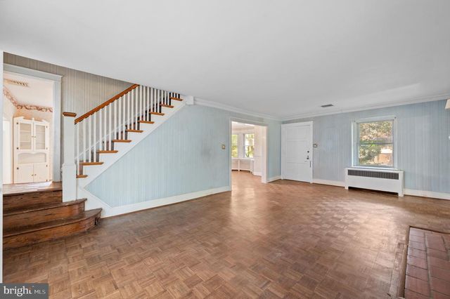 412 N ROLLING RD, Springfield, PA 19064