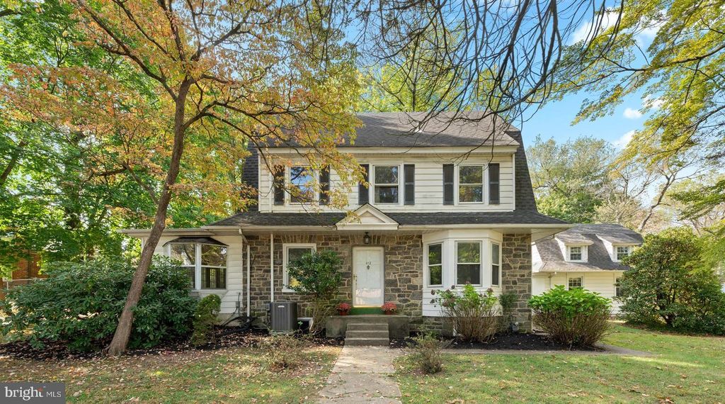 412 N ROLLING RD, Springfield, PA 19064