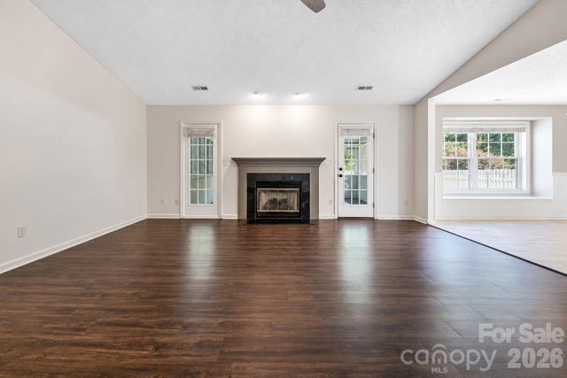 98 Stonehollow Road, Fletcher, NC 28732