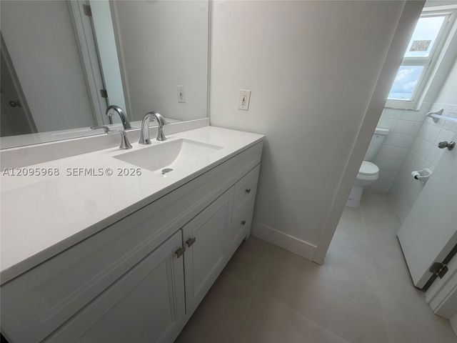 245 18th St 805, Miami Beach, FL 33139