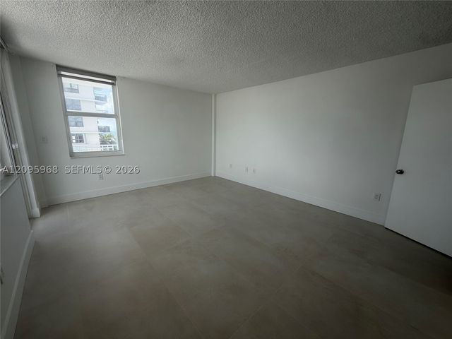 245 18th St 805, Miami Beach, FL 33139