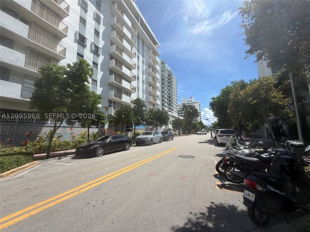 245 18th St 805, Miami Beach, FL 33139