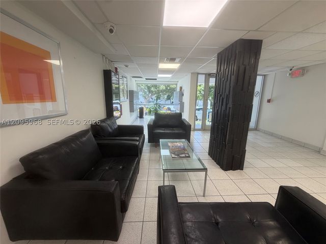 245 18th St 805, Miami Beach, FL 33139