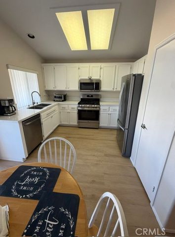 23980 Via Astuto, Murrieta, CA 92562