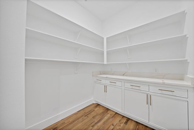 710 Gibson Road, Waxahachie, TX 75165