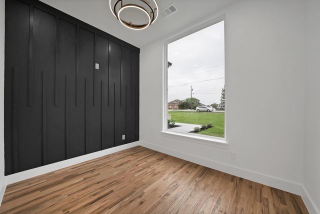 710 Gibson Road, Waxahachie, TX 75165