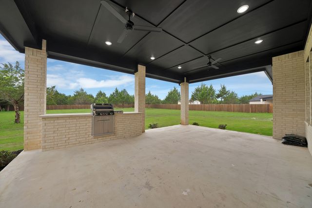 710 Gibson Road, Waxahachie, TX 75165