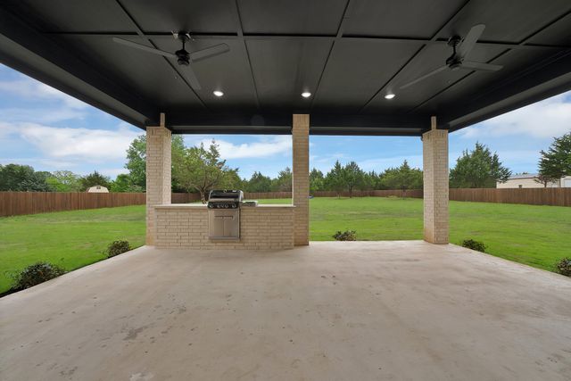 710 Gibson Road, Waxahachie, TX 75165