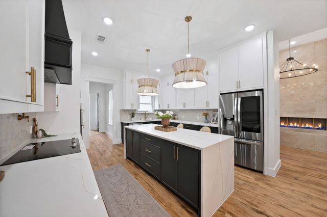 710 Gibson Road, Waxahachie, TX 75165