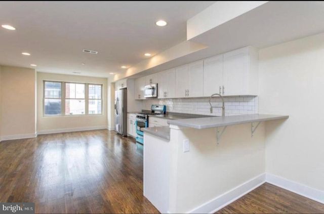 1824 POPLAR ST #UNIT 2, Philadelphia, PA 19130