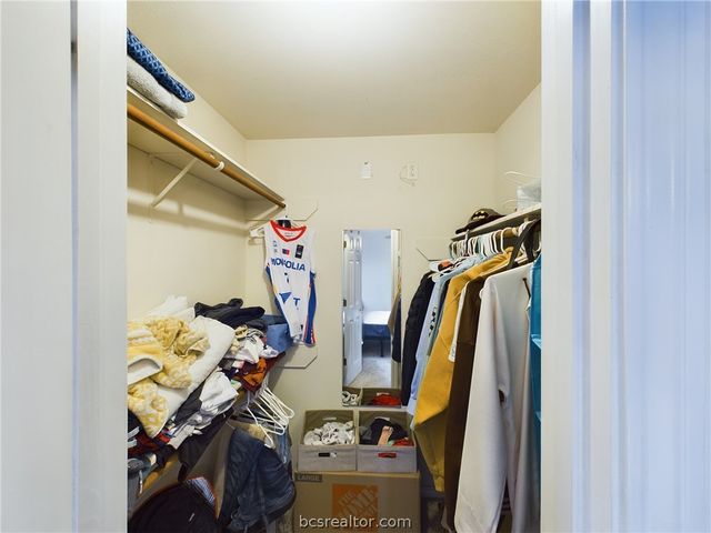 2335 Pronghorn Lane, College Station, TX 77845