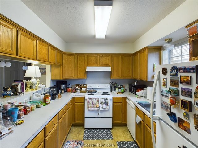 2335 Pronghorn Lane, College Station, TX 77845