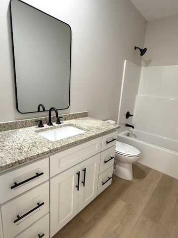 821 Pine Tree Road, Nancy, KY 42544