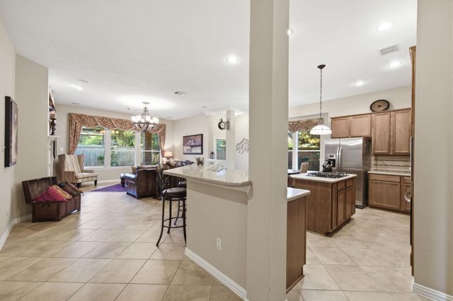 55 Granite Path Pl, The Woodlands, TX 77389
