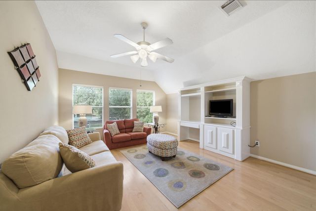 55 Granite Path Pl, The Woodlands, TX 77389