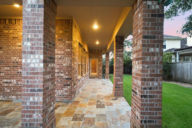 55 Granite Path Pl, The Woodlands, TX 77389