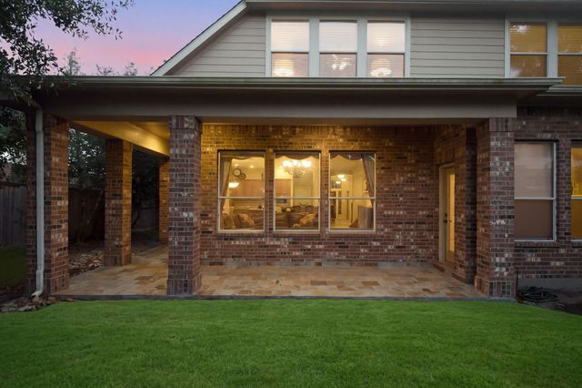 55 Granite Path Pl, The Woodlands, TX 77389