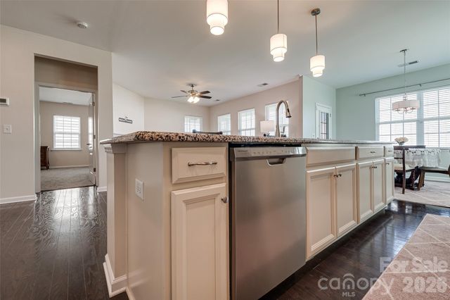 11027 Wrigley Mansion Drive, Charlotte, NC 28273