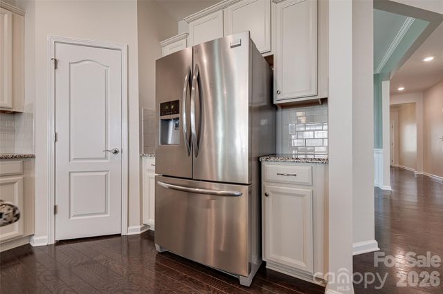 11027 Wrigley Mansion Drive, Charlotte, NC 28273