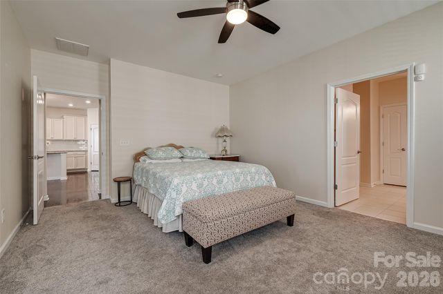 11027 Wrigley Mansion Drive, Charlotte, NC 28273